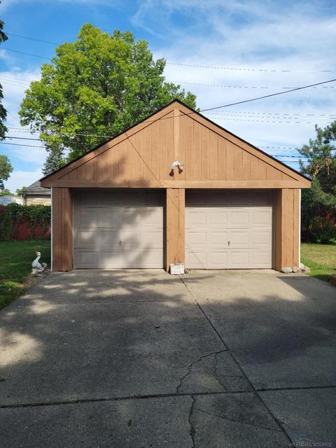 23916 Kate, Warren, MI 48091 photo 21