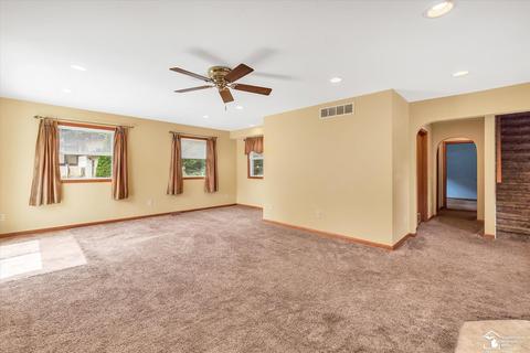 1559 Hendricks, Monroe, MI 48162 photo 5