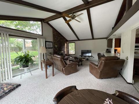 1016 S 10th, Saint Clair, MI 48079 photo 4
