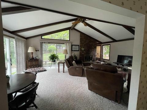 1016 S 10th, Saint Clair, MI 48079 photo 6