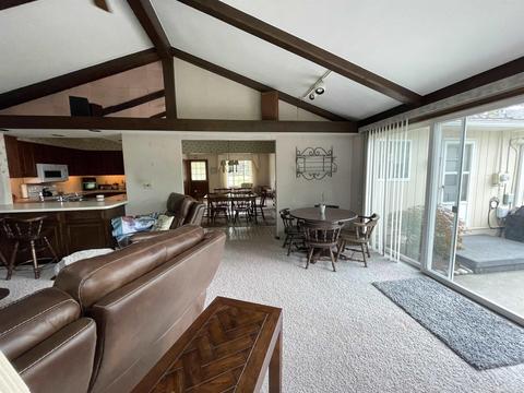 1016 S 10th, Saint Clair, MI 48079 photo 5