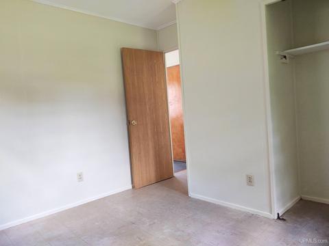 17 N 4th St, L'anse, MI 49946 photo 23