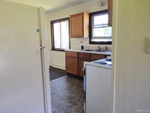 17 N 4th St, L'anse, MI 49946 photo 26