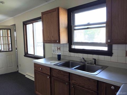 17 N 4th St, L'anse, MI 49946 photo 8
