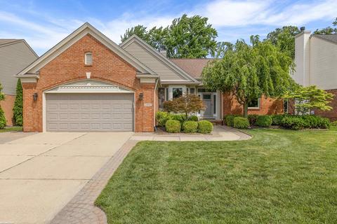 19901 Gallahad Dr, Macomb, MI 48044 photo 1