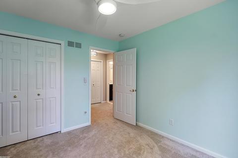 19901 Gallahad Dr, Macomb, MI 48044 photo 37