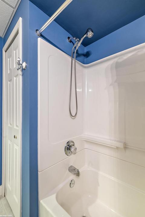 19901 Gallahad Dr, Macomb, MI 48044 photo 46