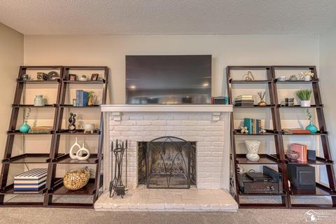 1330 Riverview Ave, Monroe, MI 48162 photo 3