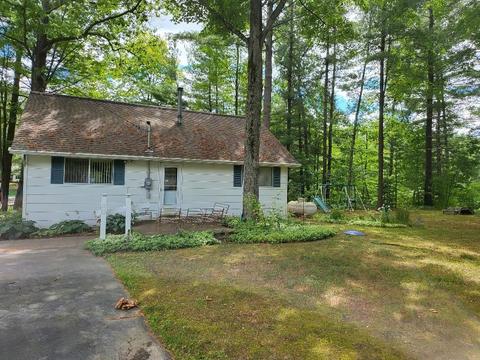 3798 Four Seasons Dr, Gladwin, MI 48624 photo 4