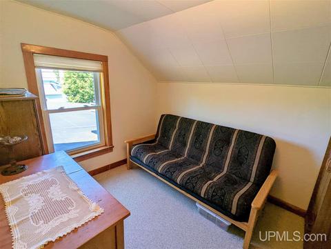 657 S Pne, Ishpeming, MI 49849 photo 23