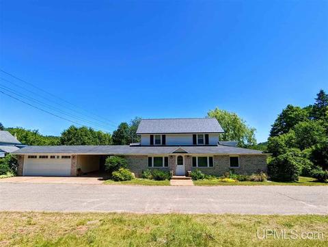 657 S Pne, Ishpeming, MI 49849 photo 2