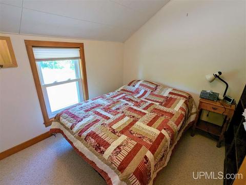 657 S Pne, Ishpeming, MI 49849 photo 24