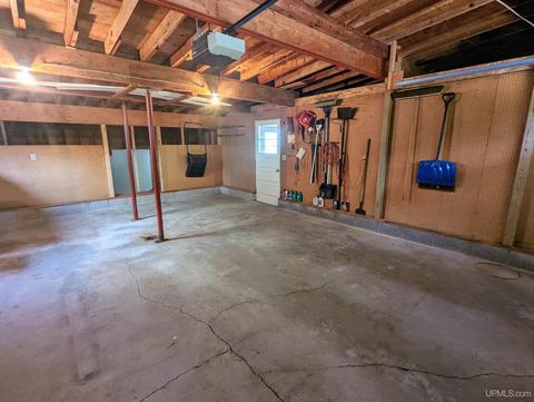 657 S Pne, Ishpeming, MI 49849 photo 34