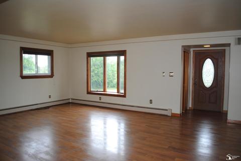 1235 Newport Rd, Carleton, MI 48117 photo 9
