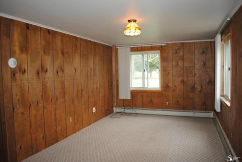 1235 Newport Rd, Carleton, MI 48117 photo 15