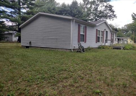 3415 Ash Rd, Harrison, MI 48625 photo 4