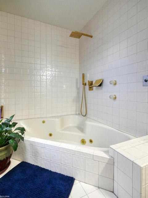 5135 E Dunbar Rd, Monroe, MI 48161 photo 37