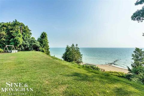 2427 S Lakeshore Rd, Applegate, MI 48401 photo 47