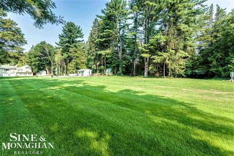 2427 S Lakeshore Rd, Applegate, MI 48401 photo 49