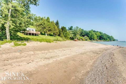 2427 S Lakeshore Rd, Applegate, MI 48401 photo 6