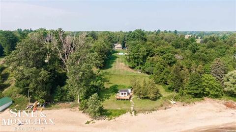 2427 S Lakeshore Rd, Applegate, MI 48401 photo 55