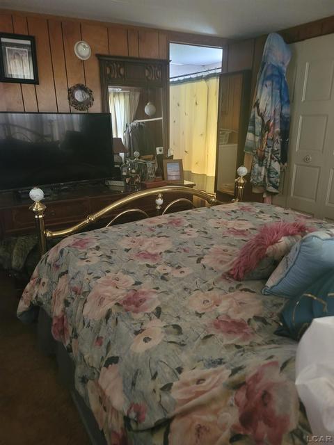 1094 Davis St, Adrian, MI 49221 photo 11
