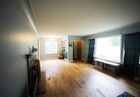 1019 Mildred St, Flushing, MI 48433 photo 4