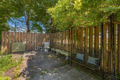 4750 E Kent Rd, Freeland, MI 48623 photo 3