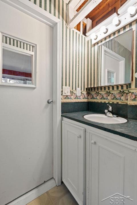 4750 E Kent Rd, Freeland, MI 48623 photo 29