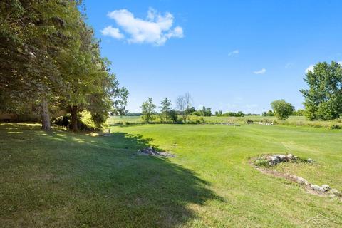 4750 E Kent Rd, Freeland, MI 48623 photo 9