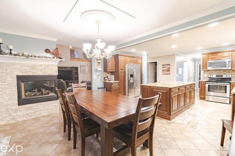 17067 Sutton Place Dr, Macomb, MI 48042 photo 16