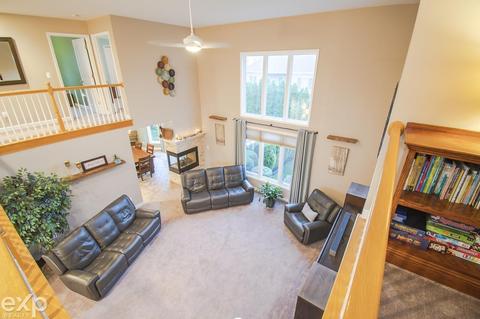 17067 Sutton Place Dr, Macomb, MI 48042 photo 26
