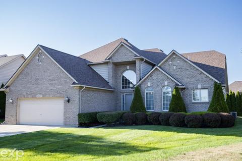 17067 Sutton Place Dr, Macomb, MI 48042 photo 3