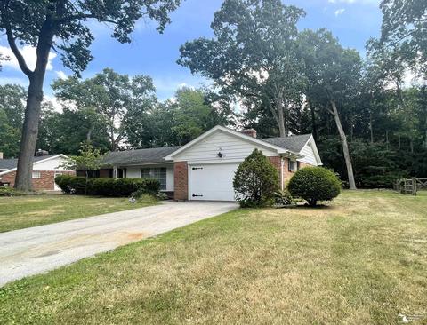 1465 Longfellow, Temperance, MI 48182 photo 2