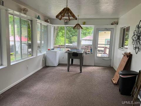 314 W Superior St, Munising, MI 49862 photo 15