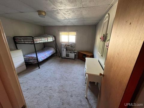 314 W Superior St, Munising, MI 49862 photo 19
