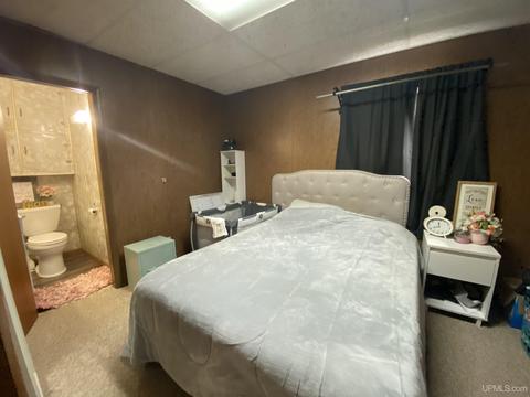 314 W Superior St, Munising, MI 49862 photo 8
