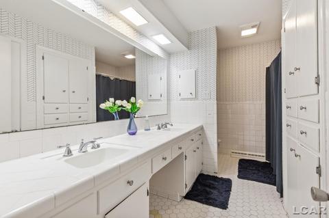 925 Hillcrest, Adrian, MI 49221 photo 30
