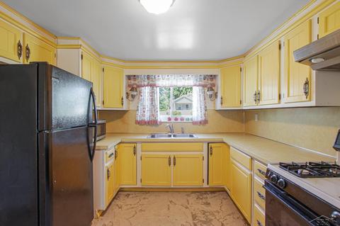 7214 Glidden St, Genesee, MI 48437 photo 14