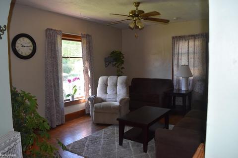 8542 Morris, Goodells, MI 48027 photo 5