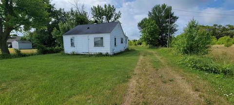 653 W W Ctr #685 W. CENTER, Essexville, MI 48732