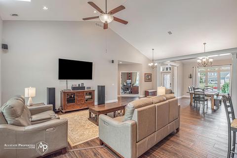 2078 Oaksbluff Ct, Davison, MI 48423 photo 7