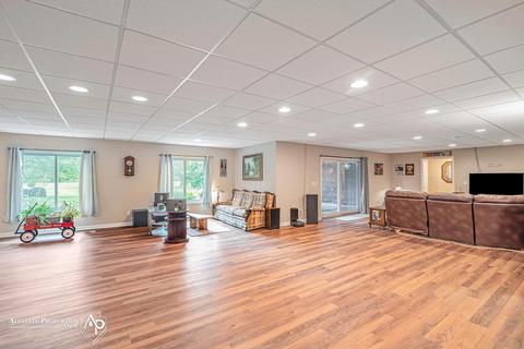 2078 Oaksbluff Ct, Davison, MI 48423 photo 27