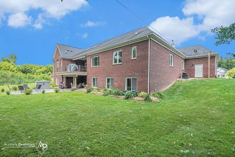 2078 Oaksbluff Ct, Davison, MI 48423 photo 40