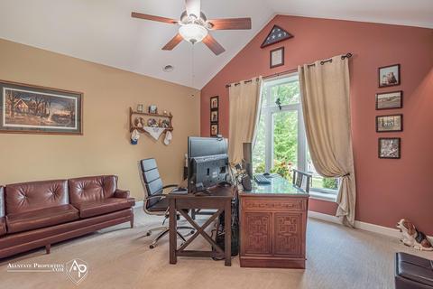 2078 Oaksbluff Ct, Davison, MI 48423 photo 13