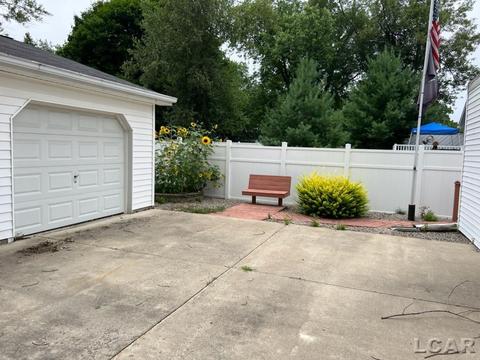 450 Oden Way, Adrian, MI 49221 photo 15