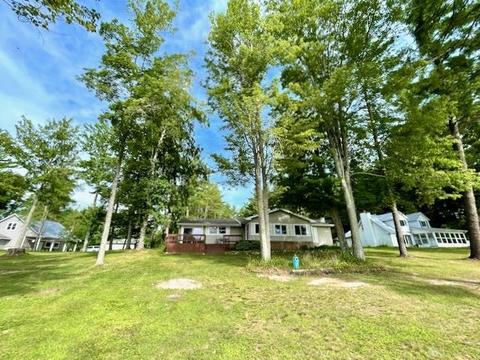 3484 E Pinecrest Dr, Gladwin, MI 48624 photo 51