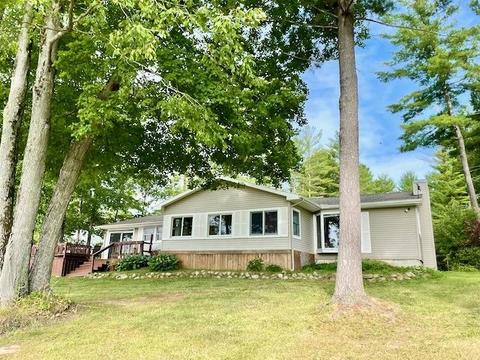 3484 E Pinecrest Dr, Gladwin, MI 48624 photo 5