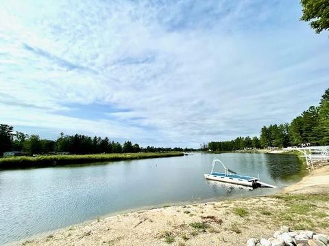 3484 E Pinecrest Dr, Gladwin, MI 48624 photo 3
