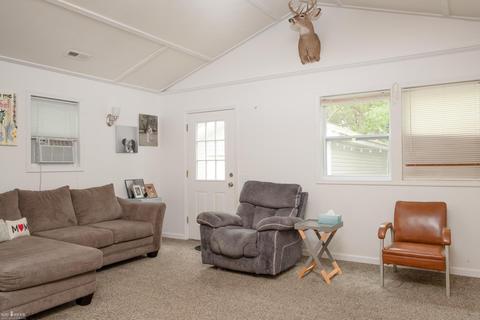 704 Wright, Owosso, MI 48867 photo 5